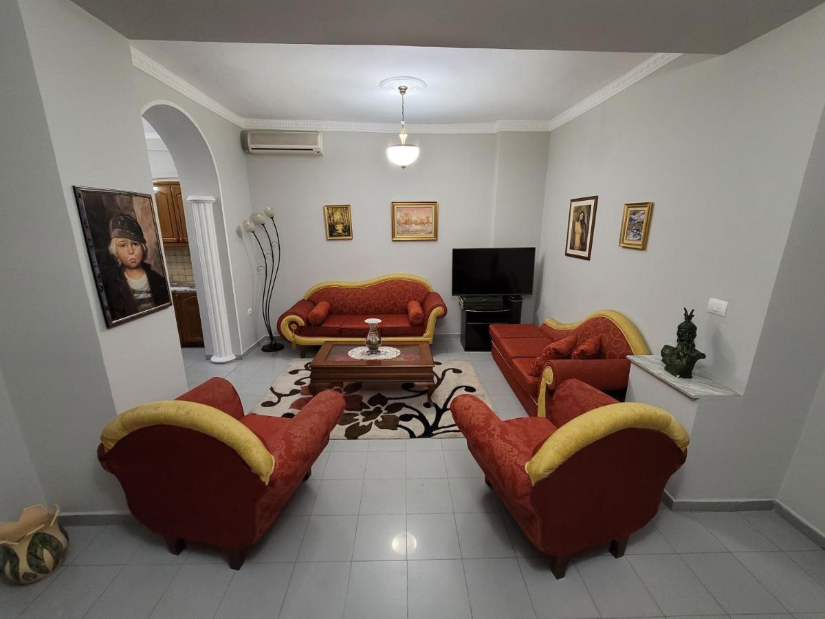 Heart Of Tirana Apartment Exterior foto