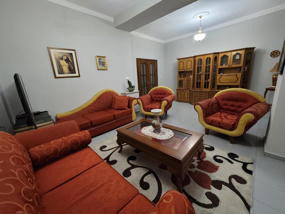 Heart Of Tirana Apartment Exterior foto